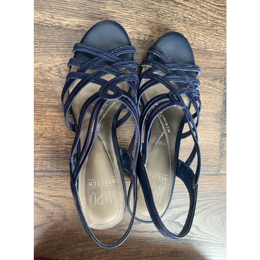Impo size 8 midnight blue heeled sandals